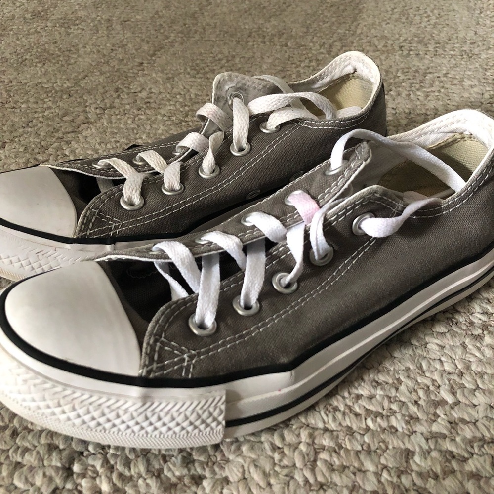 Converse - Picture 2 of 4
